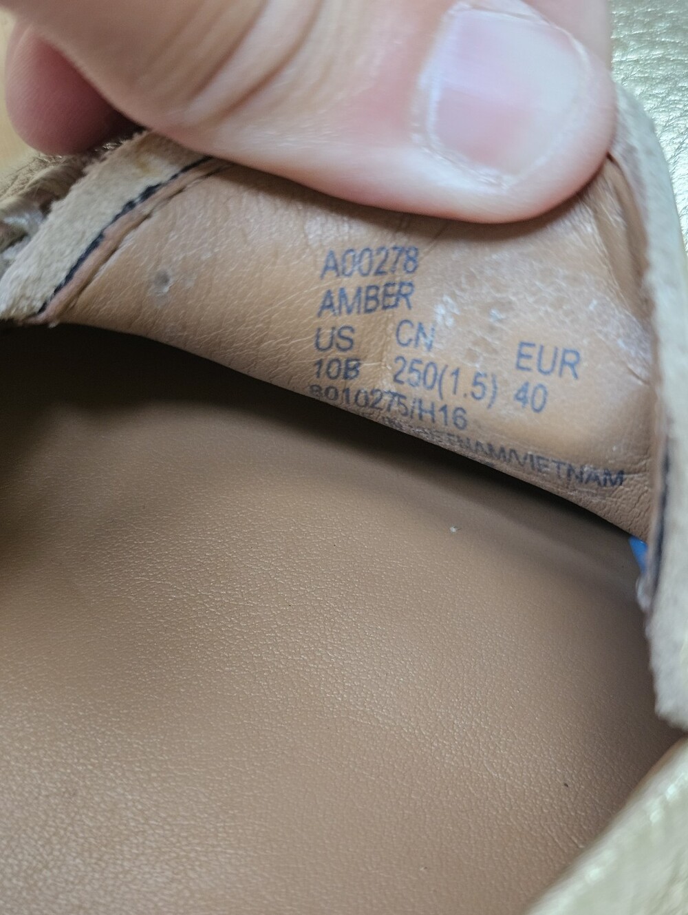 Coach Pebbled Leather Amber Gold Metallic Loafer - Picture 13 of 13